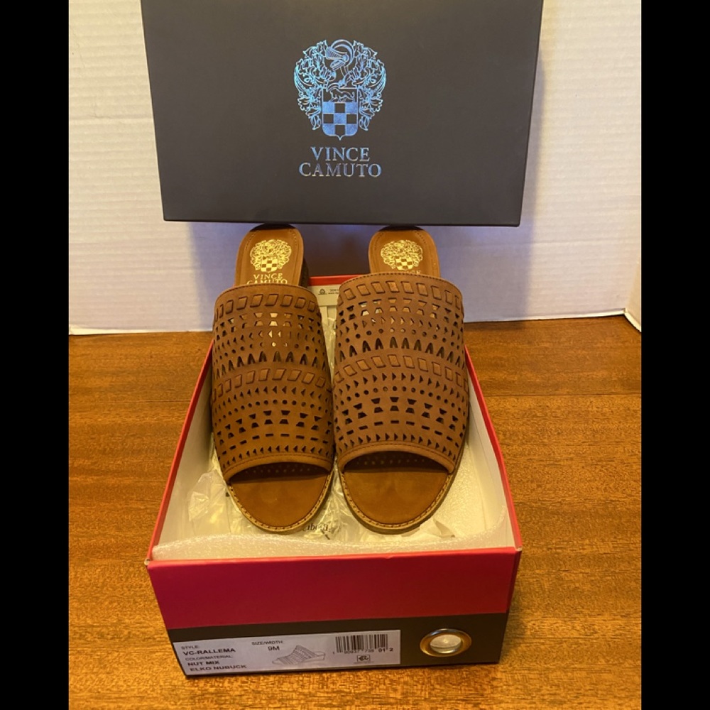 Vince Camuto Sandals New in box